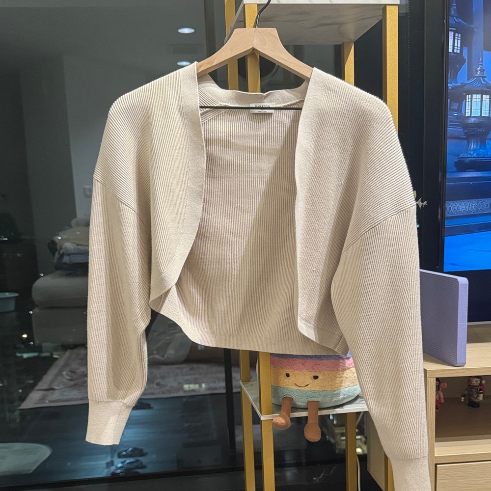 Aritzia Cream Open-Front Sweater